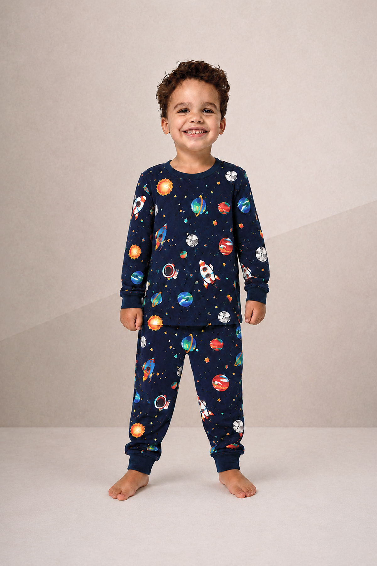 Pijama Niños Astronautas Dos Piezas en Piel de Durazno