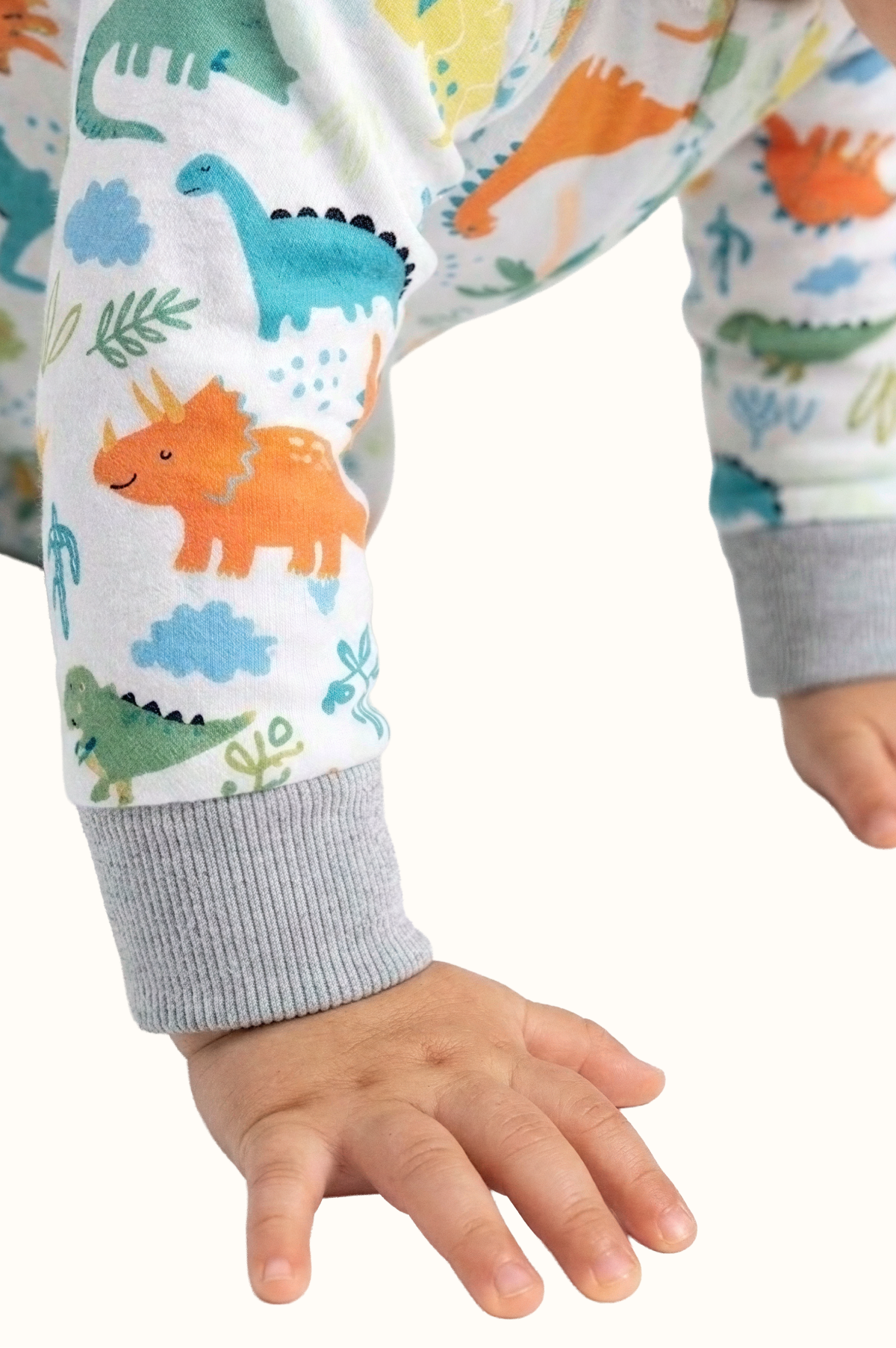 Pijama Fleece Bebe Enteriza Dinos